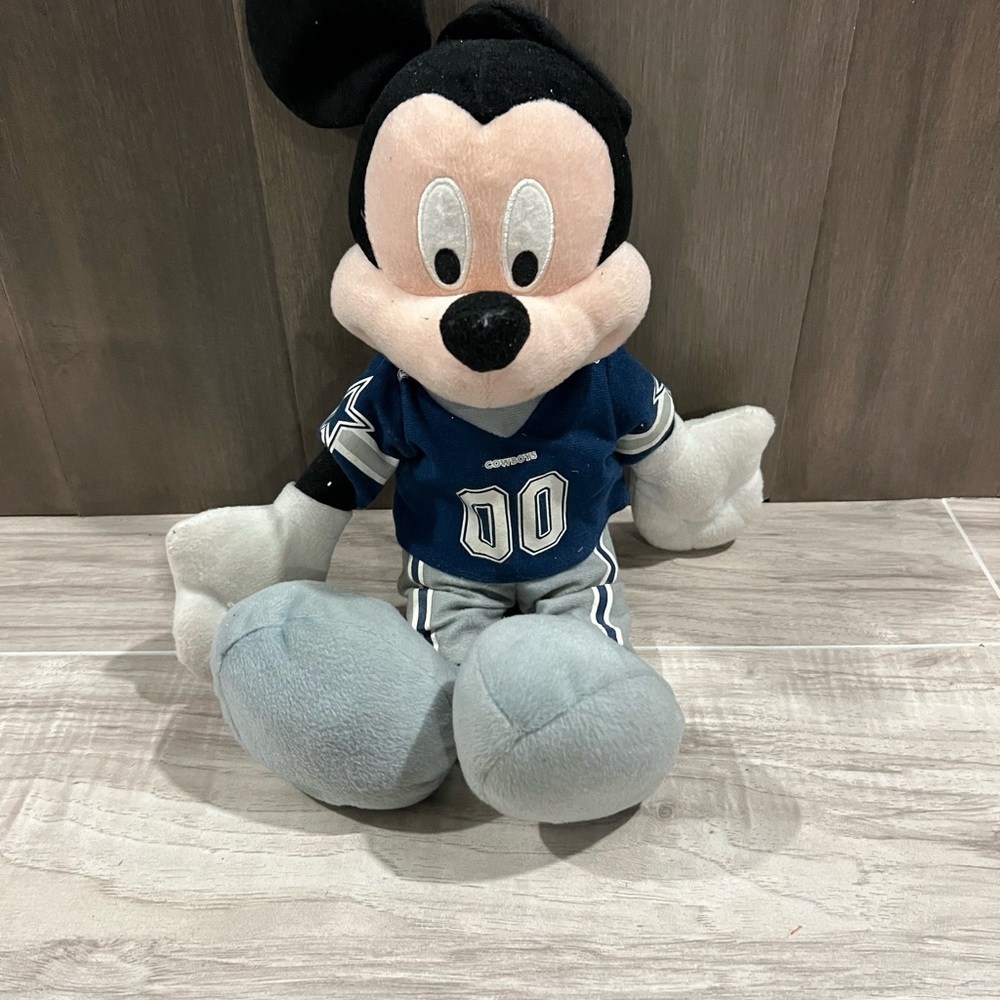 Disney NFL Dallas Cowboys Mickey Mouse 15" Plush Football Uniform Stuffed Toy